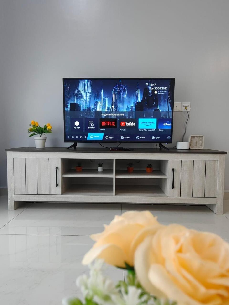 Pangsapuri 08johor, Near Ciq, Danga Bay Free Parking 2br6pax