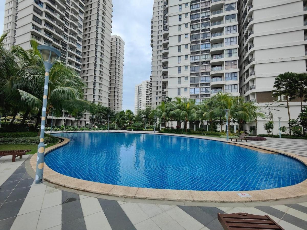 08johor, Near Ciq, Danga Bay Free Parking 2br6pax Pangsapuri